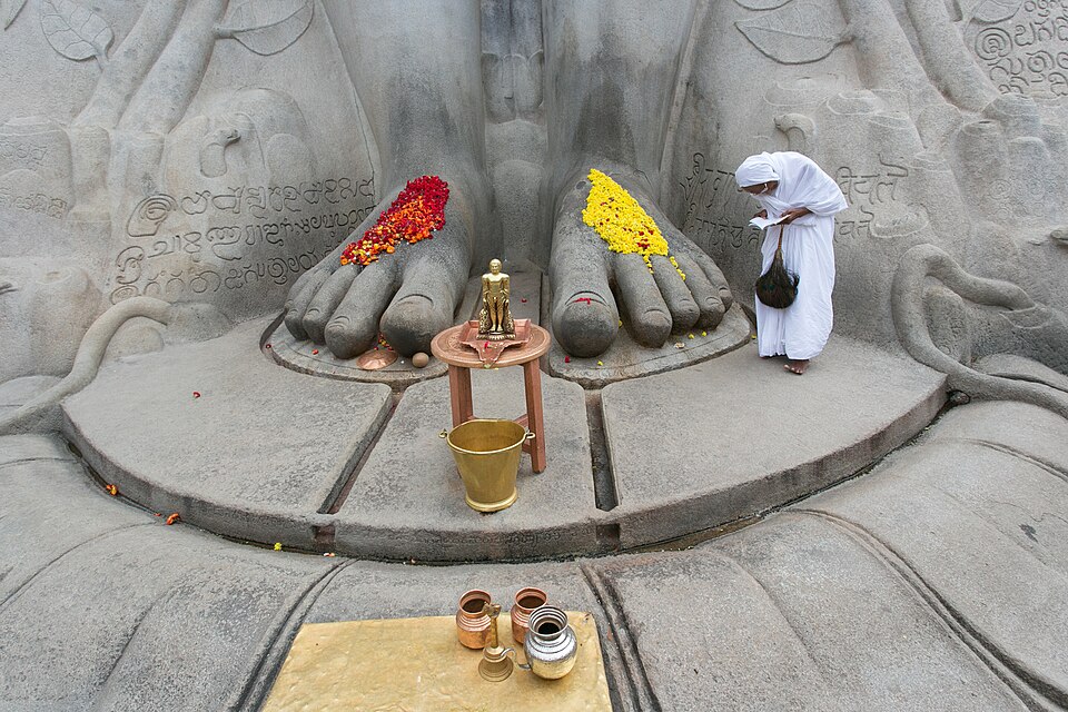 Gomateshwara Bahubali statue at Shravanabelagola